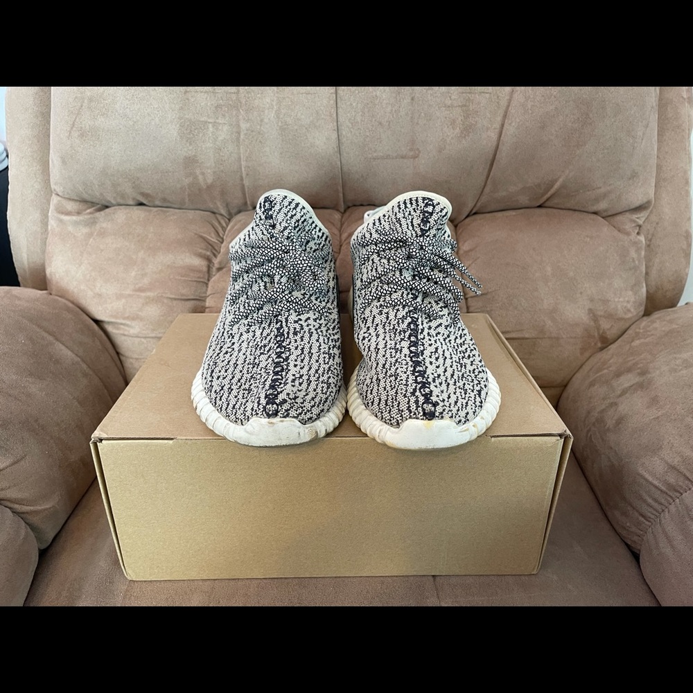Adidas Yeezy Boost 350 - Turtle Dove UA